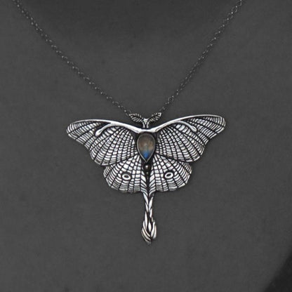 Romantic Necklace for Special Moments