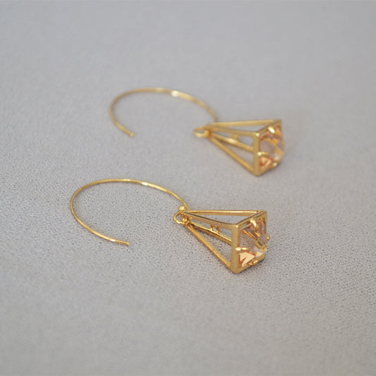 Stunning Gold Earring for Daily Wear