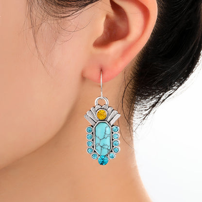 Beautiful Silver Earring with Unique Style