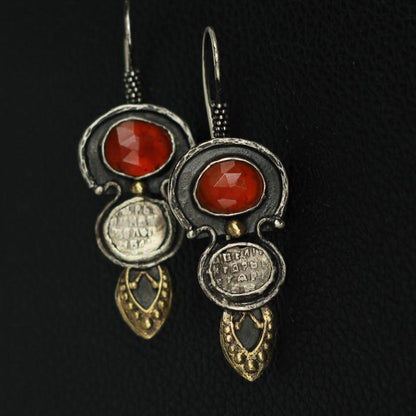 Charming Earring for Any Occasion