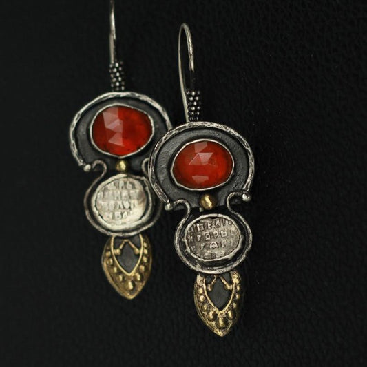 Charming Earring for Any Occasion