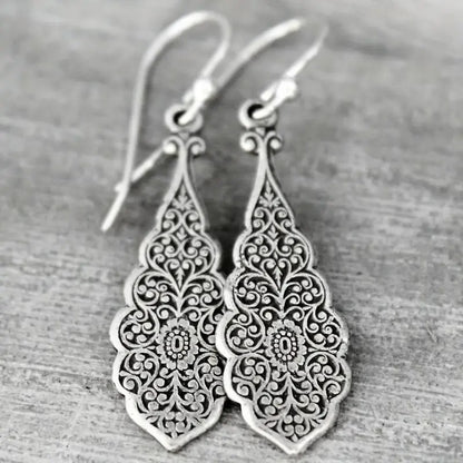 Beautiful Necklace with Unique Style