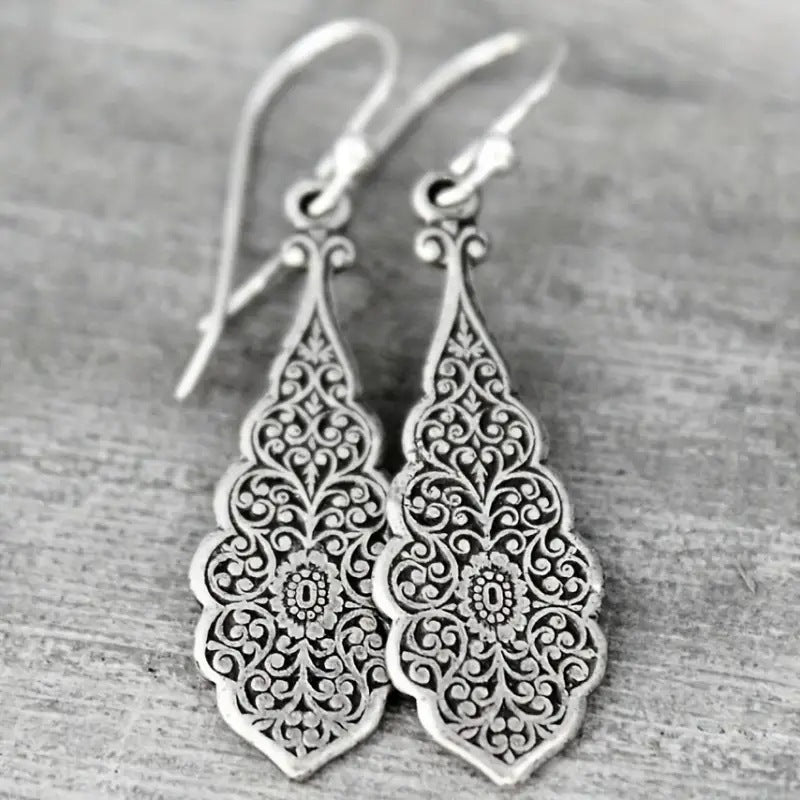 Beautiful Necklace with Unique Style