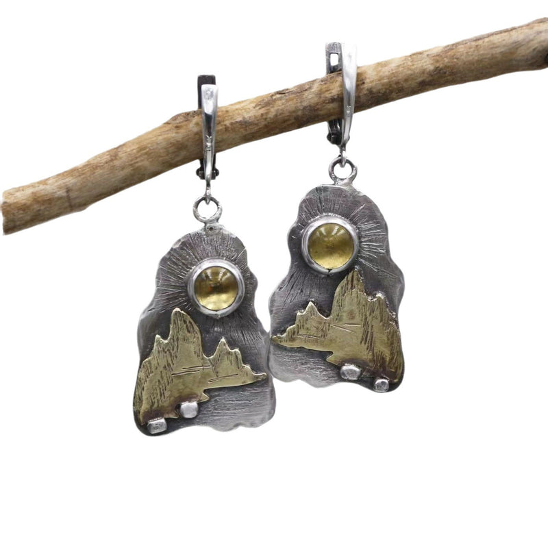 Classic Earring with Timeless Appeal