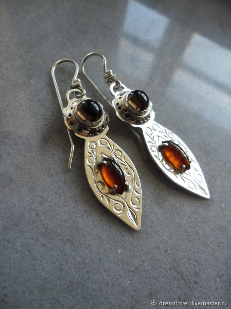Delicate Artisan Silver Earring