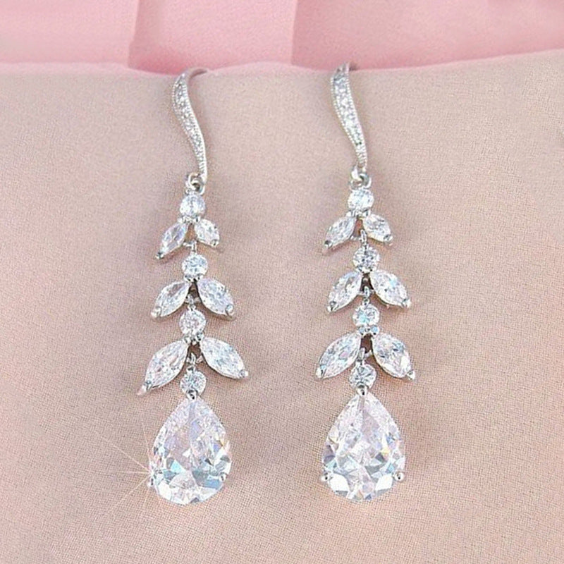 Romantic Earring for Special Moments