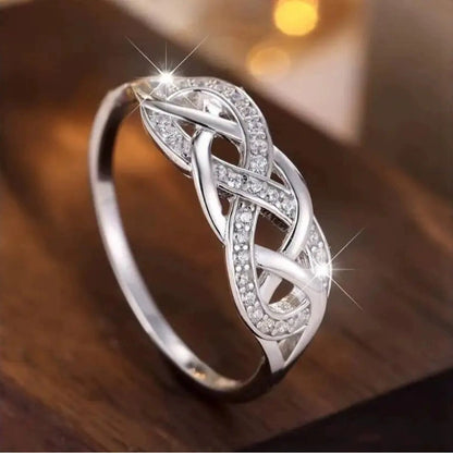 Elegant Ring for Every Occasion