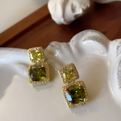 Stunning Earring for Daily Wear