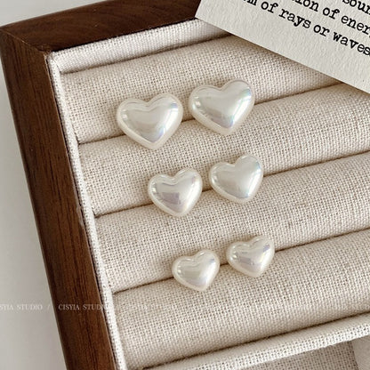 Romantic Pearl Earring for Special Moments