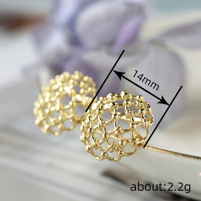 Vintage Handmade Gold Earring