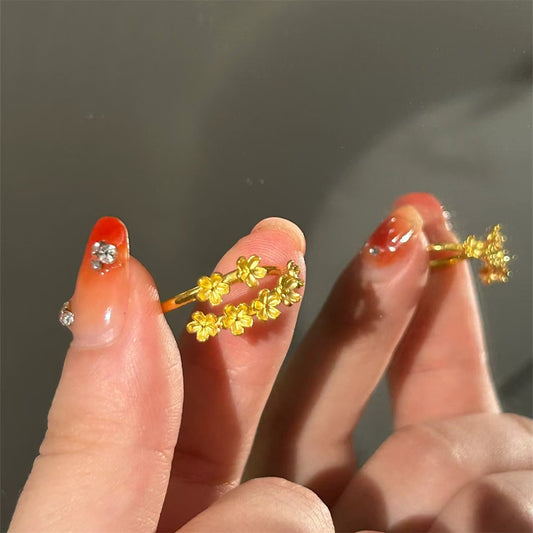 Beautiful Gold Ring with Unique Style