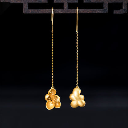 Beautiful Silver Earring with Unique Style