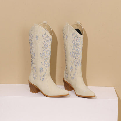 Graceful Orthopedic Boots for Modern Look