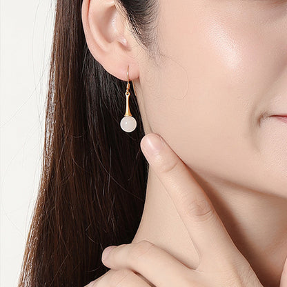 Romantic Gold Earring for Special Moments