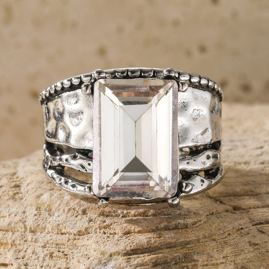 Elegant Ring for Every Occasion