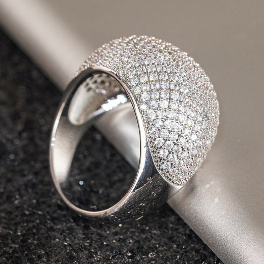 Charming Piece for Any Occasion