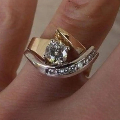 Romantic Gold Ring for Special Moments