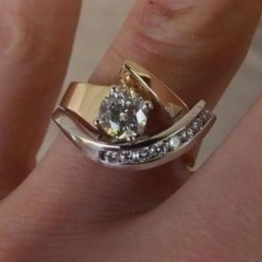 Romantic Gold Ring for Special Moments