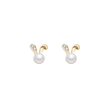 Delicate Artisan Pearl Earring