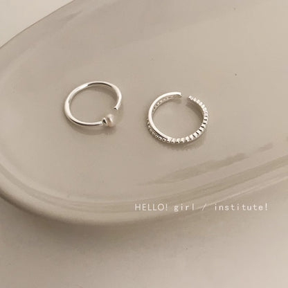 Classic Pearl Ring with Timeless Appeal