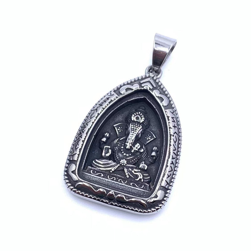 Romantic Pendant for Special Moments