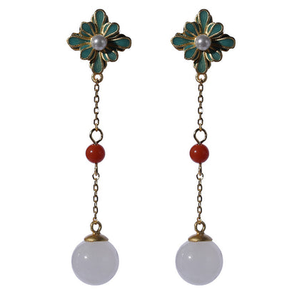 Classic Silver Earring with Timeless Appeal