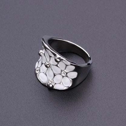 Charming Ring for Any Occasion