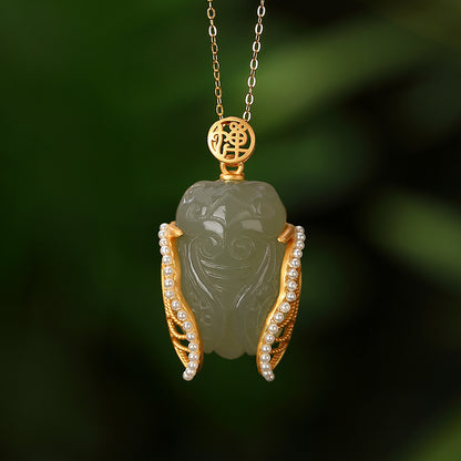 Elegant Gold Set for Every Occasion