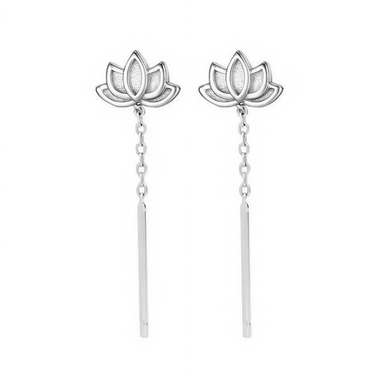 Classic Earring with Timeless Appeal
