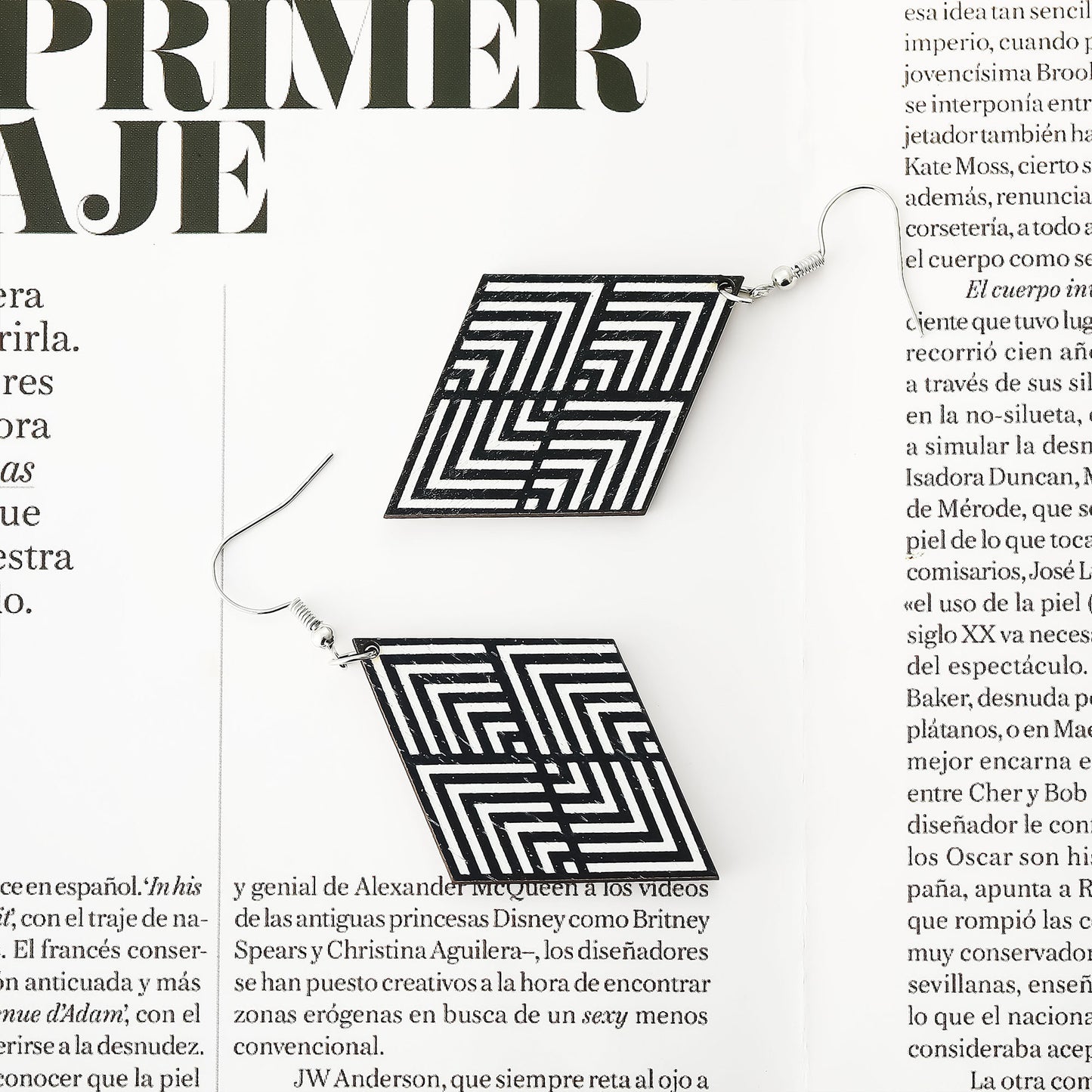 Classic Earring with Timeless Appeal