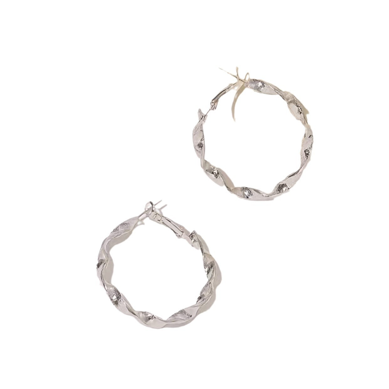Elegant Gold Earring for Every Occasion