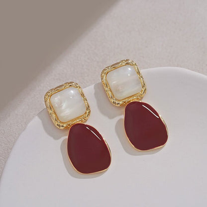 Stunning Earring for Daily Wear