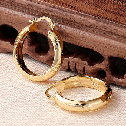 Classic Earring with Timeless Appeal