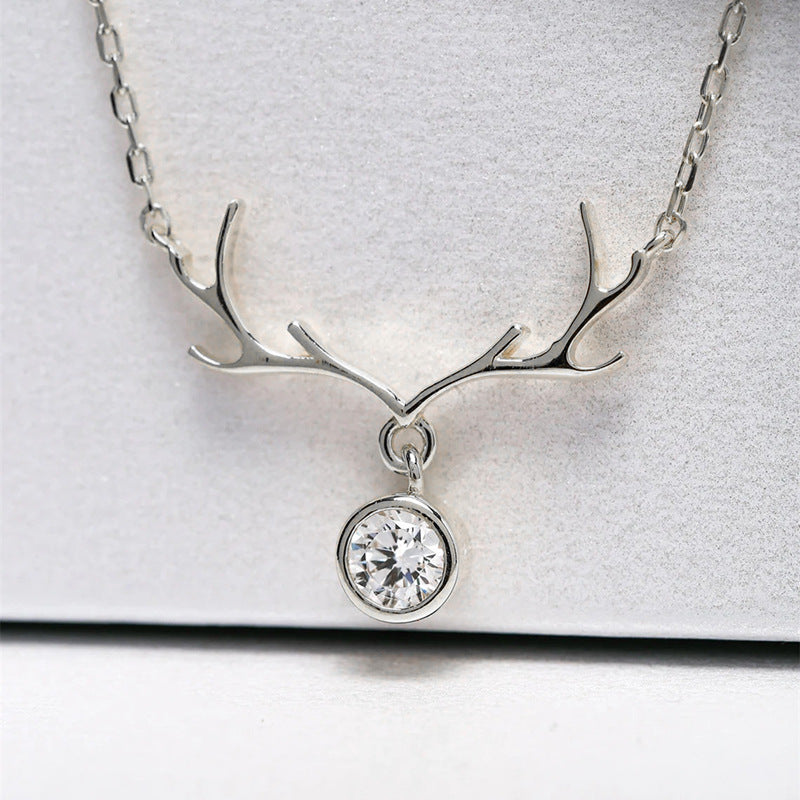 Romantic Necklace for Special Moments