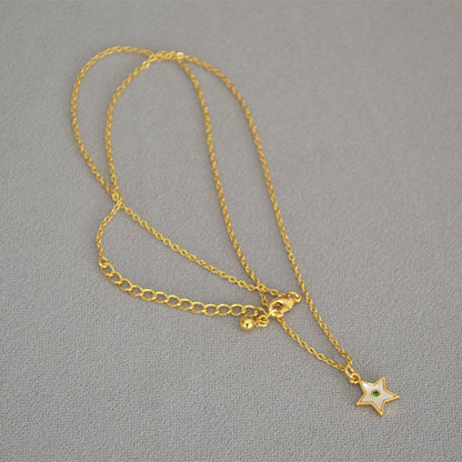 Classic Pearl Necklace with Timeless Appeal
