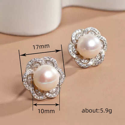 Stunning Pearl Earring for Daily Wear