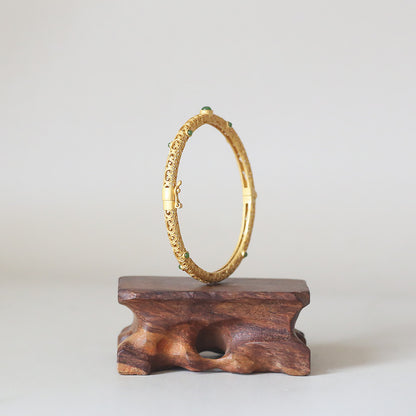 Beautiful Gold Bracelet with Unique Style
