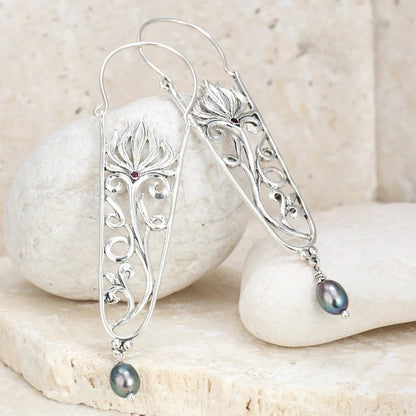 Classic Earring with Timeless Appeal