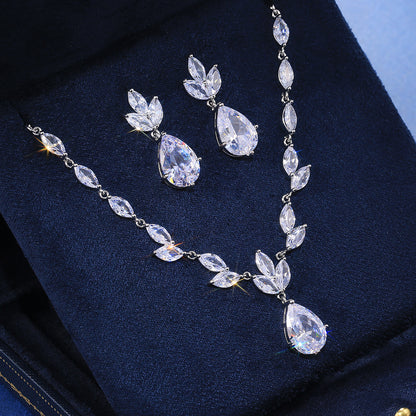 Charming Piece for Any Occasion