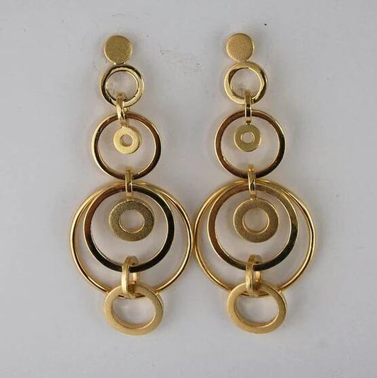 Charming Earring for Any Occasion