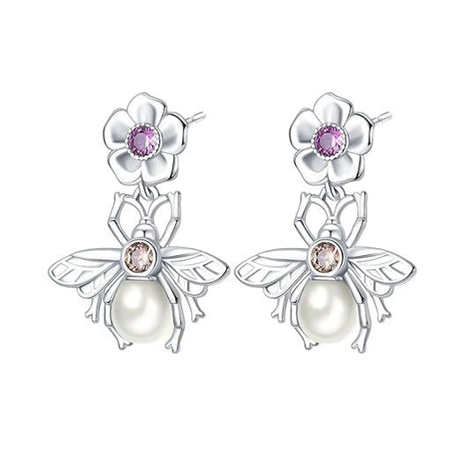 Beautiful Pearl Earring with Unique Style