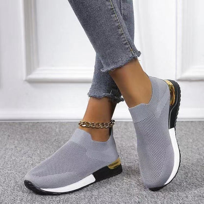 Classic Orthopedic Sneakers with Timeless Style