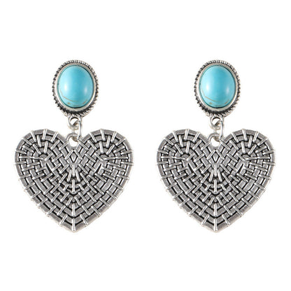 Charming Earring for Any Occasion