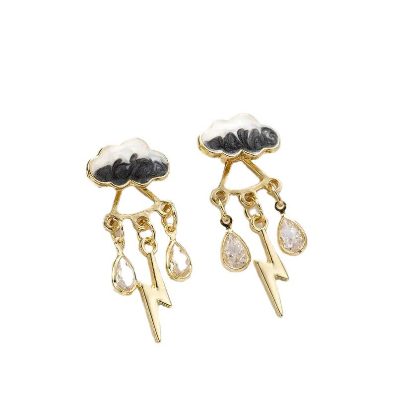 Charming Earring for Any Occasion