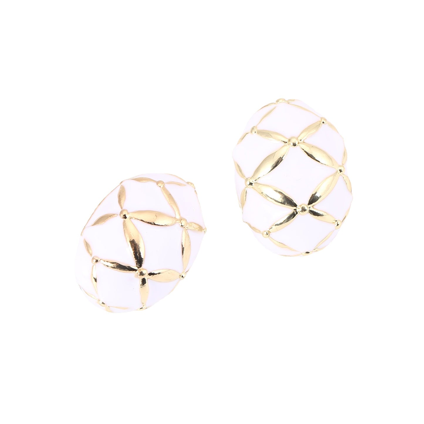Classic Earring with Timeless Appeal