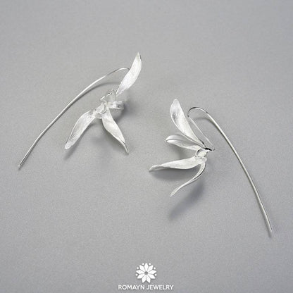 Charming Earring for Any Occasion