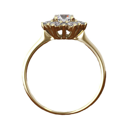 Classic Gold Ring with Timeless Appeal
