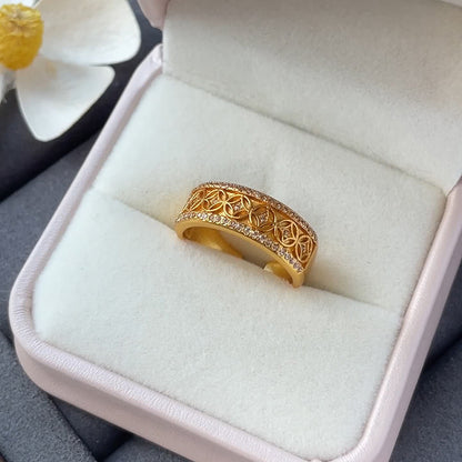 Romantic Gold Ring for Special Moments