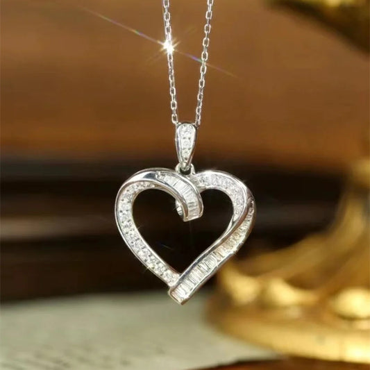 Stunning Necklace for Daily Wear