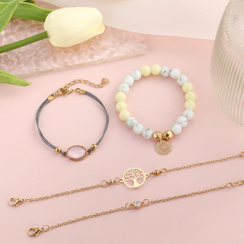 Beautiful Set with Unique Style